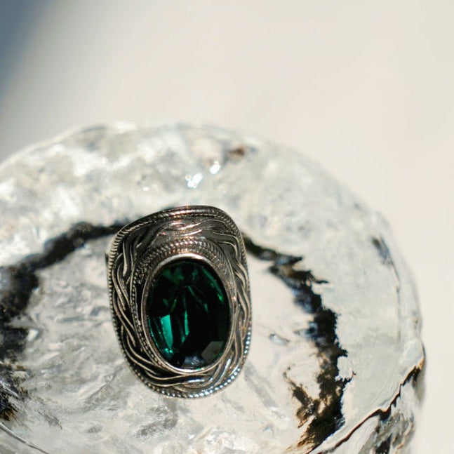 Vintage Green Stone Ring