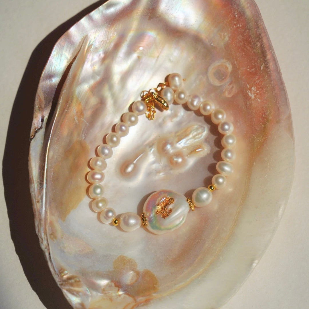 Golden Touch Baroque Bracelet