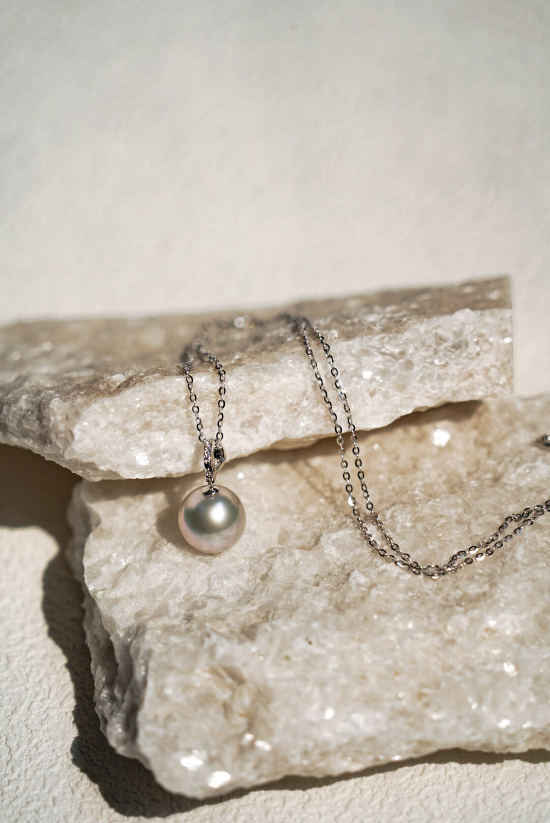 South Sea White Pearl Pendant