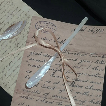 Pink-Tip Shell Stirrer