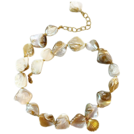 Shell Necklace 002