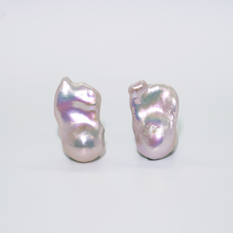 Baroque Pearl Earring