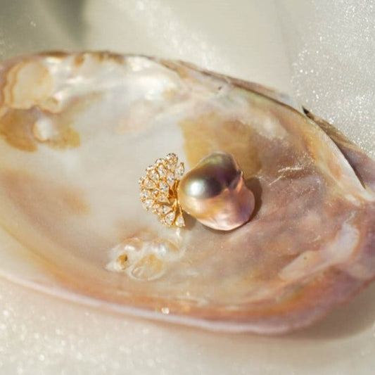 Cowry Baroque Ring