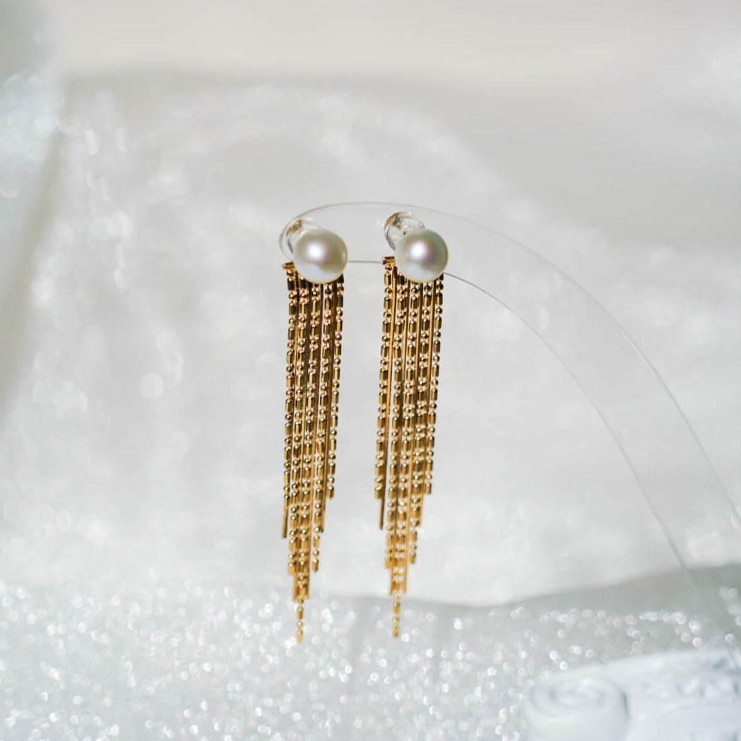 Tassels Pearl Earring