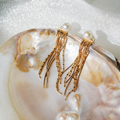 Tassels Pearl Earring