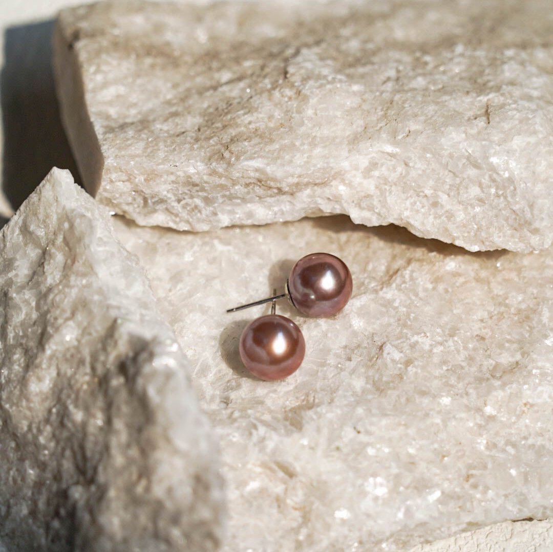 Purple Freshwater Pearl Earring