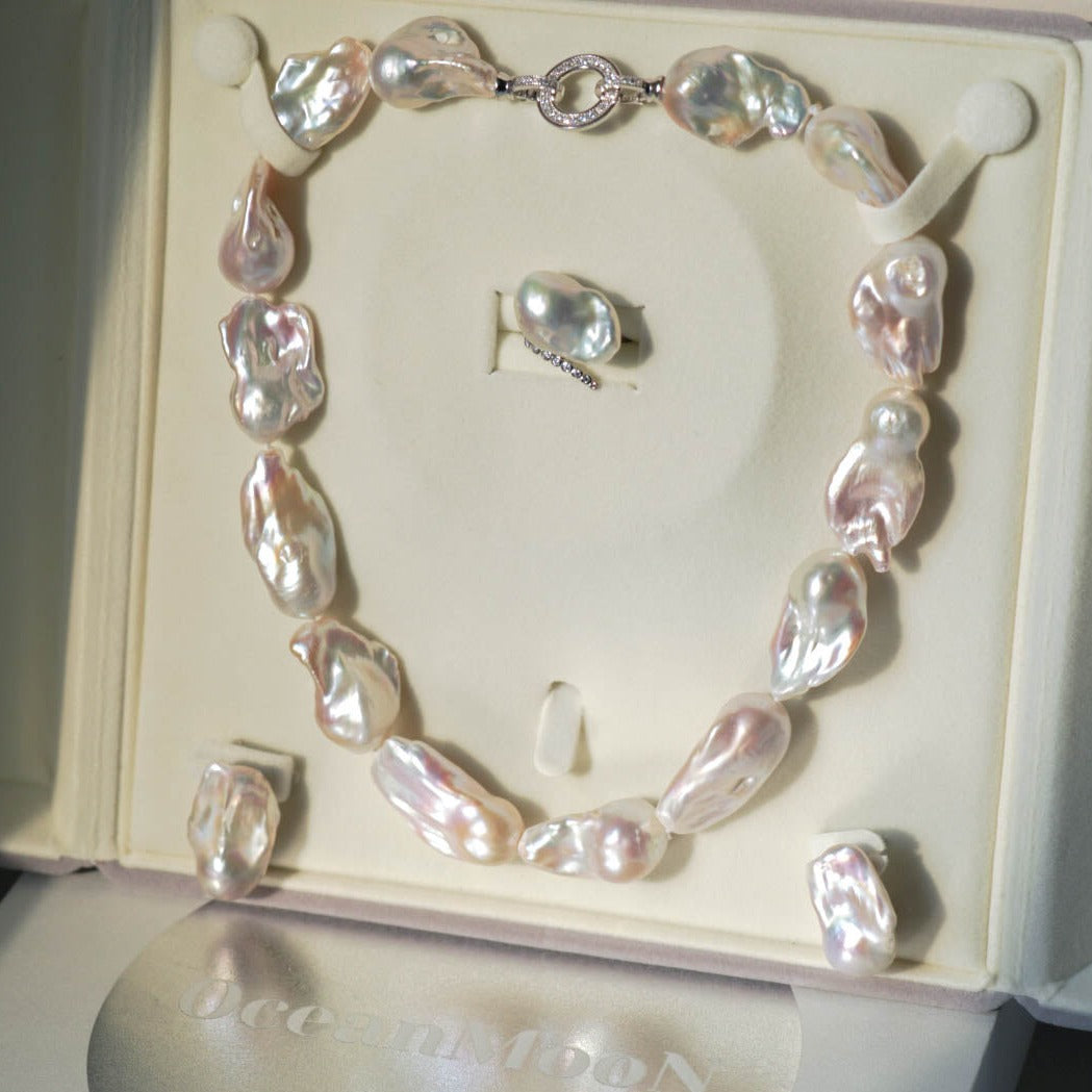 Baroque Pearl Set