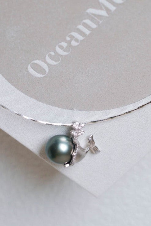 Whale Tahitian Pearl Necklace