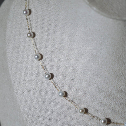 Babysbreath Pearl Necklace