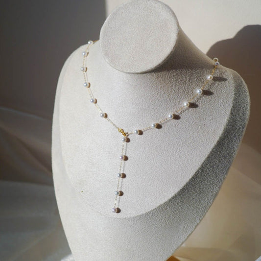 Babysbreath Pearl Necklace